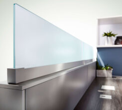 Shield-Frameless-Blade-Cosmo