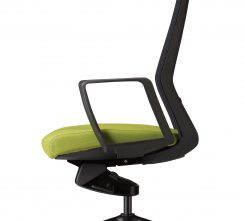 J1-Chair