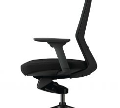 J1-Chair